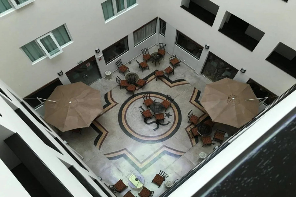 Hotel Santa Cruz