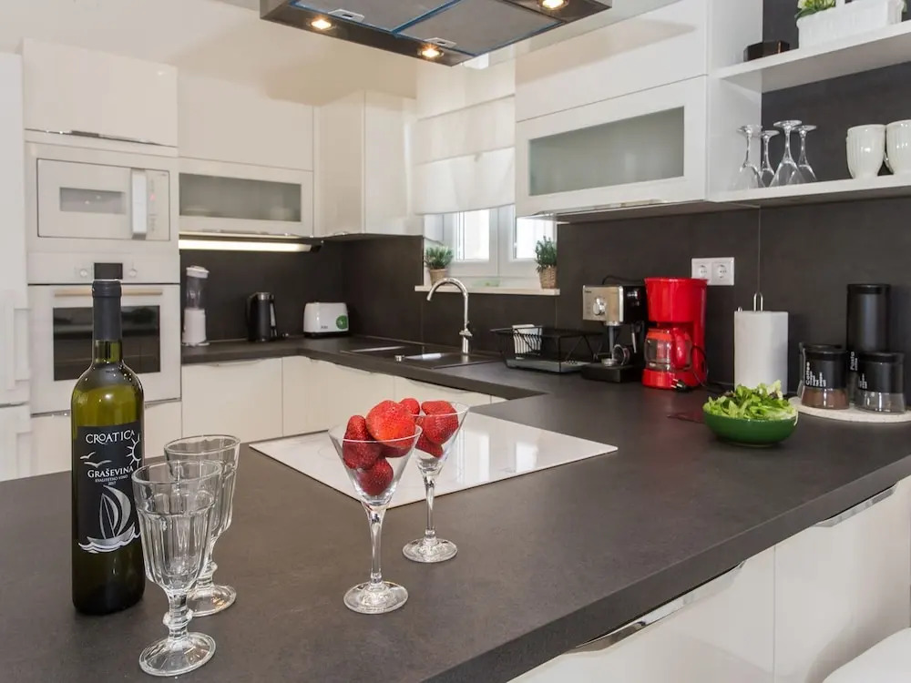 Spacious Villa in Vodice With Pool