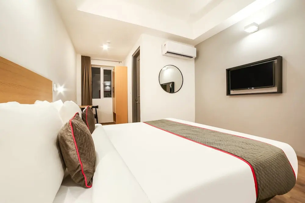 Oyo Townhouse 178 Sector 52