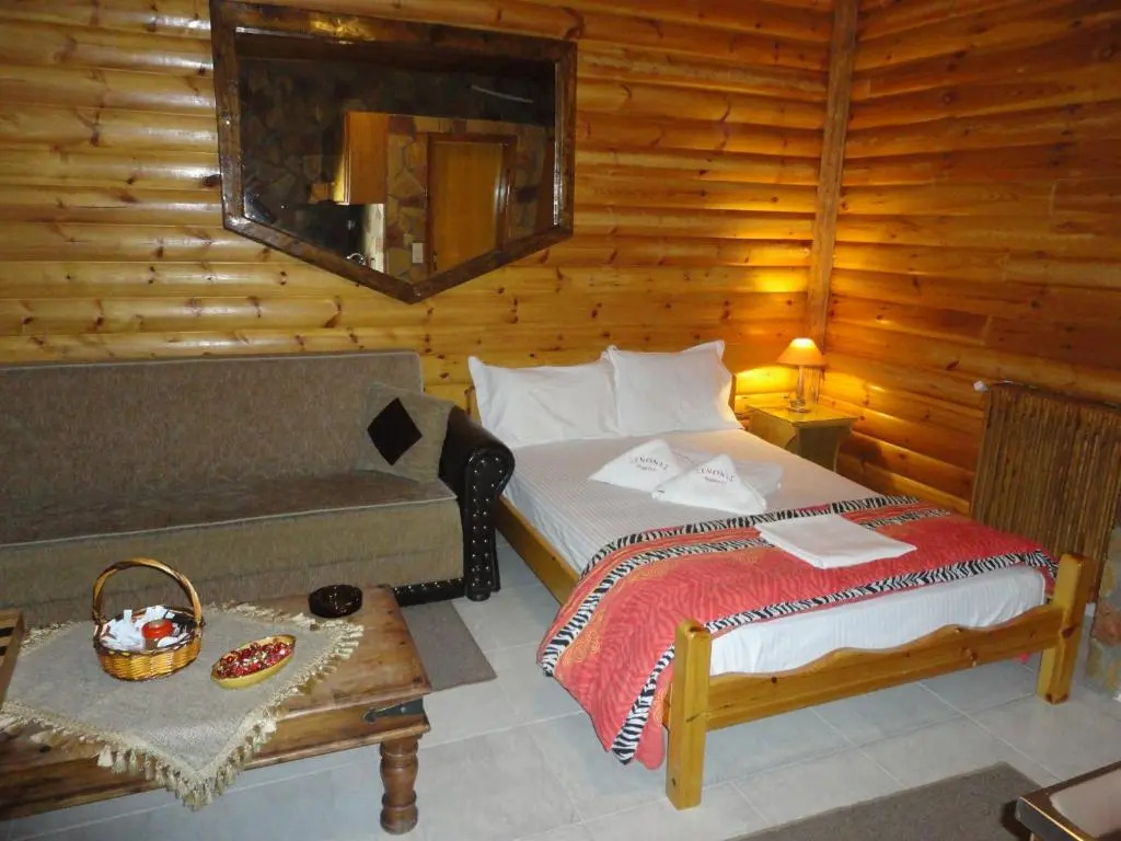 Faraggi Guesthouse