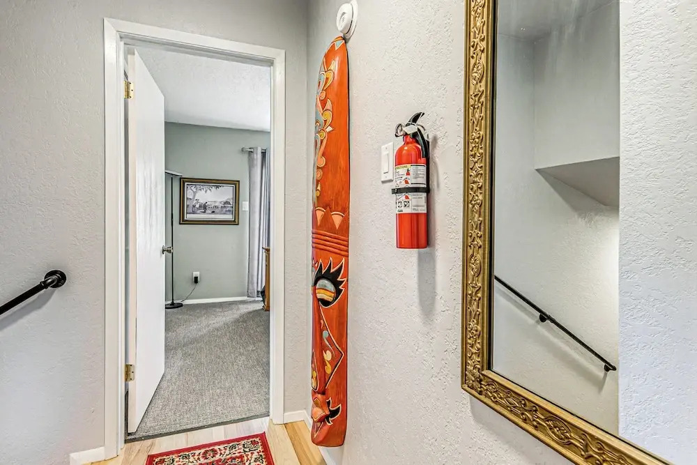 4 Mi to Dtwn: Cozy Family Condo in Ruidoso!