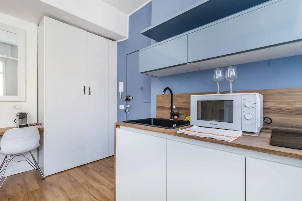 Gran Sasso - Cozy Modern Studio Steps From Piazza Piola