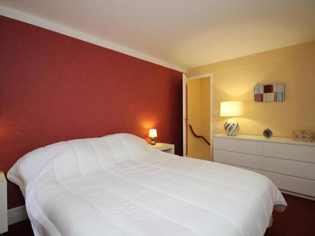 Appartement La Bourboule, 2 pièces, 6 personnes - FR-1-608-19