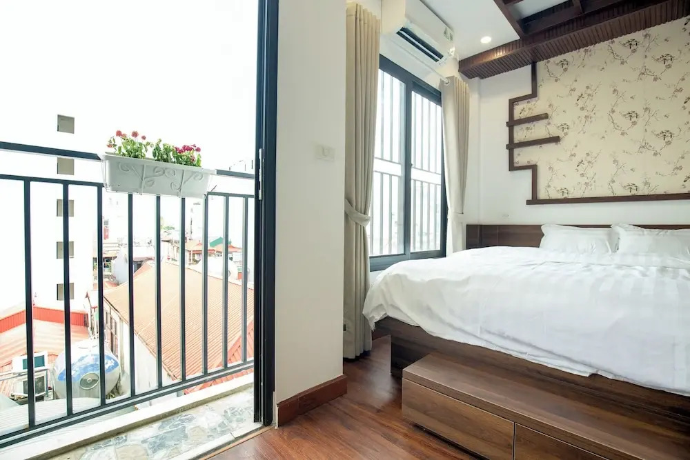 Sumitomo 11 Apartment - No 5 lane 39 Linh Lang street