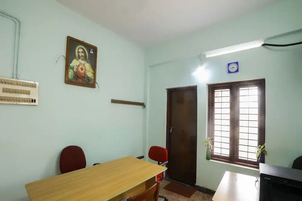Silent Valley Appartments by OYO Rooms