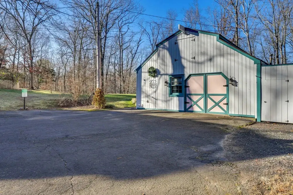 Guilford Carriage House at Granite Lodge