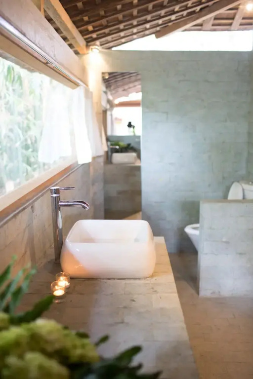 Villa Madah - Secluded & Romantic Retreat 1BR Near Umalas with Private Pool & View
