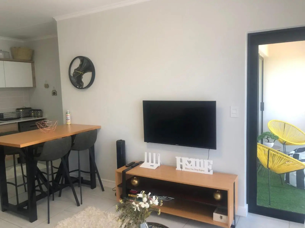 Luxurious Waterfall 1 bedroom Condo With Free Uncapped Wifi