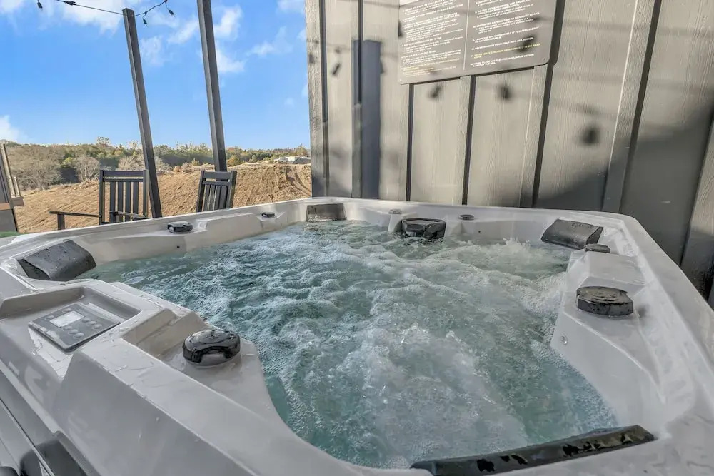 Cozy Cub Luxury Cabin Pigeon Forge