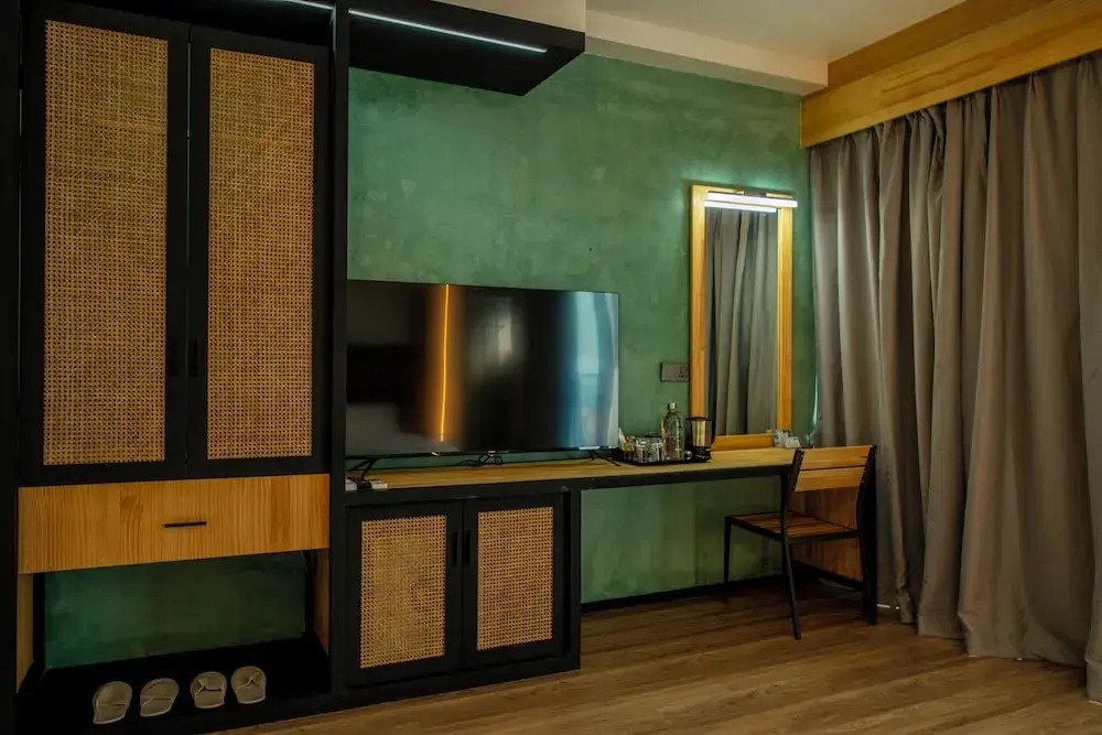 Athiri Residence Dhiffushi