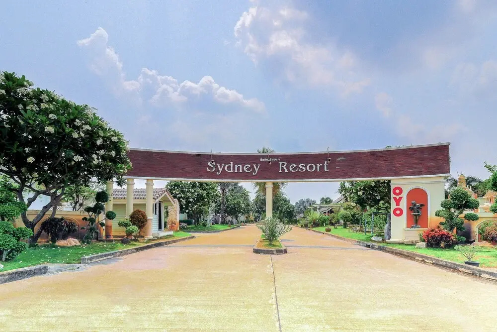 OYO 926 Sydney Resort