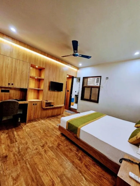 Sharda dinings Gorakhpur