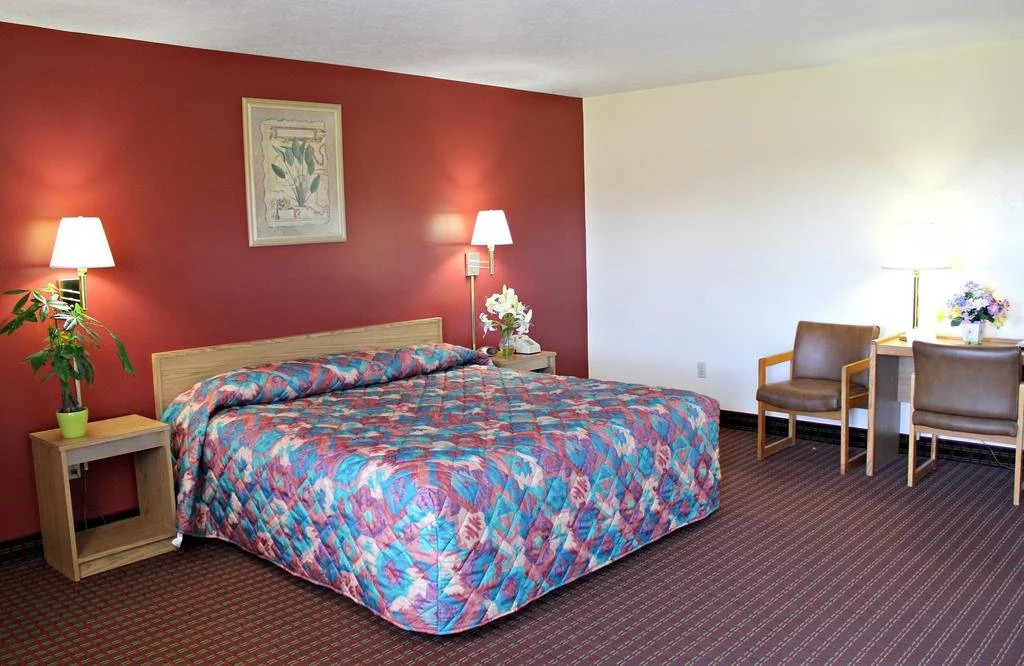 Budget Inn - Farmington