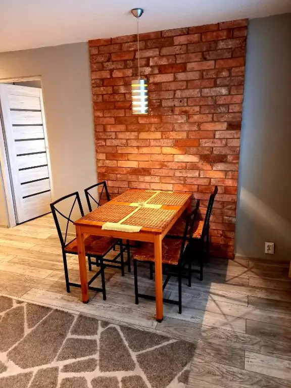 Modern Studio 9