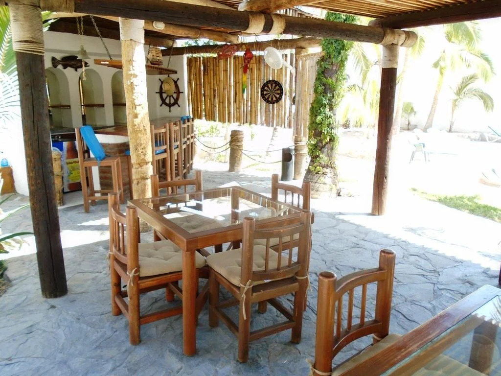Hotel & Suites El Moro