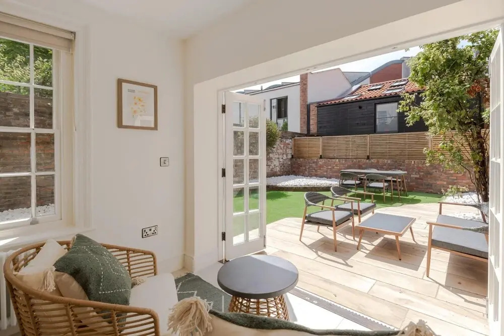 Your Apartment Redcliffe Parade No9 I Maisonette