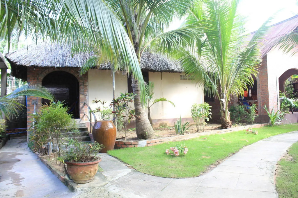 Aquasun Hotel Phu Quoc