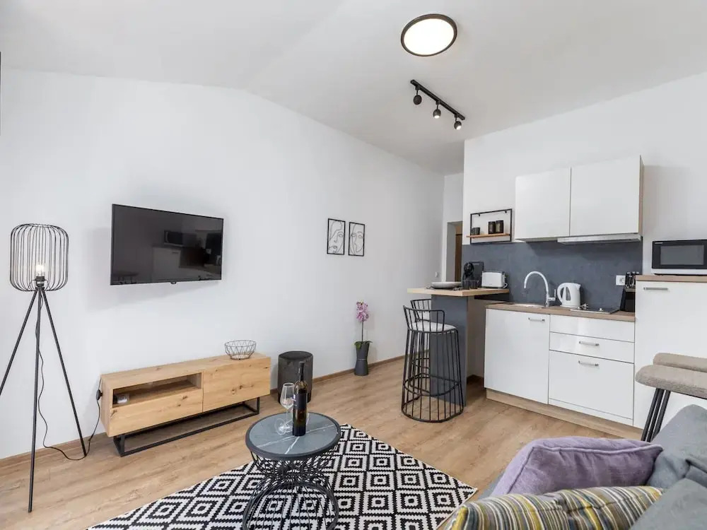 Apartment in Valbandon Near Beach & Pool