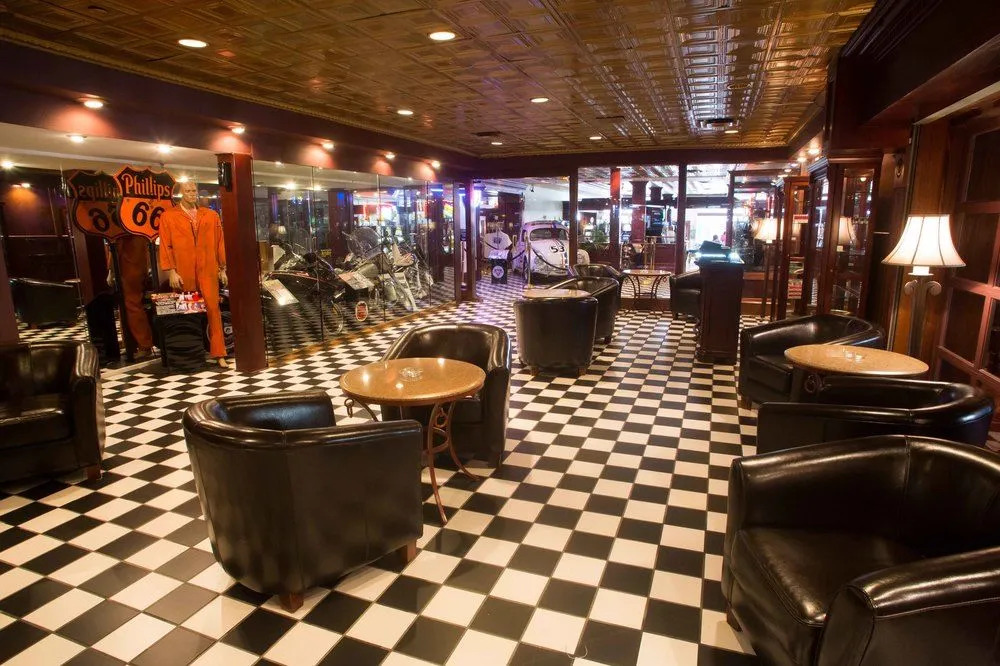 Celebrity Boutique Hotel