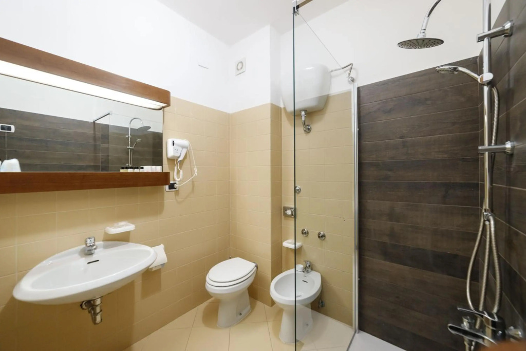 Hotel Sakura, Sure Hotel Collection by Best Western