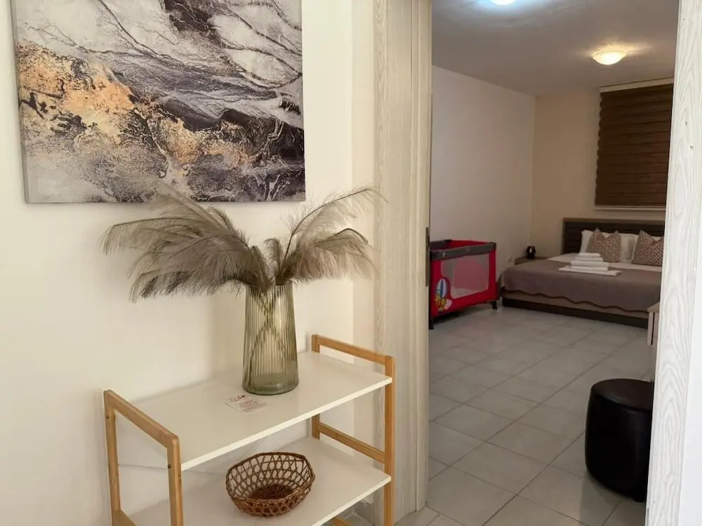 Superior Onebedroom Apartment