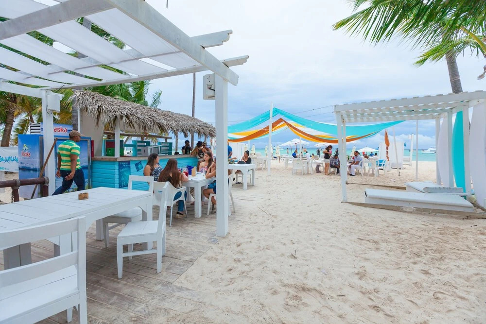 C202 Florisel - Beach Lovely Apartment!