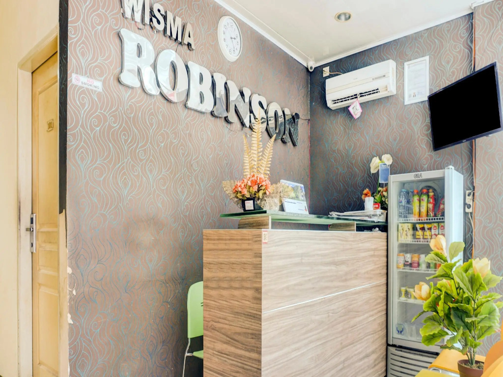 OYO 90002 Wisma Robinson