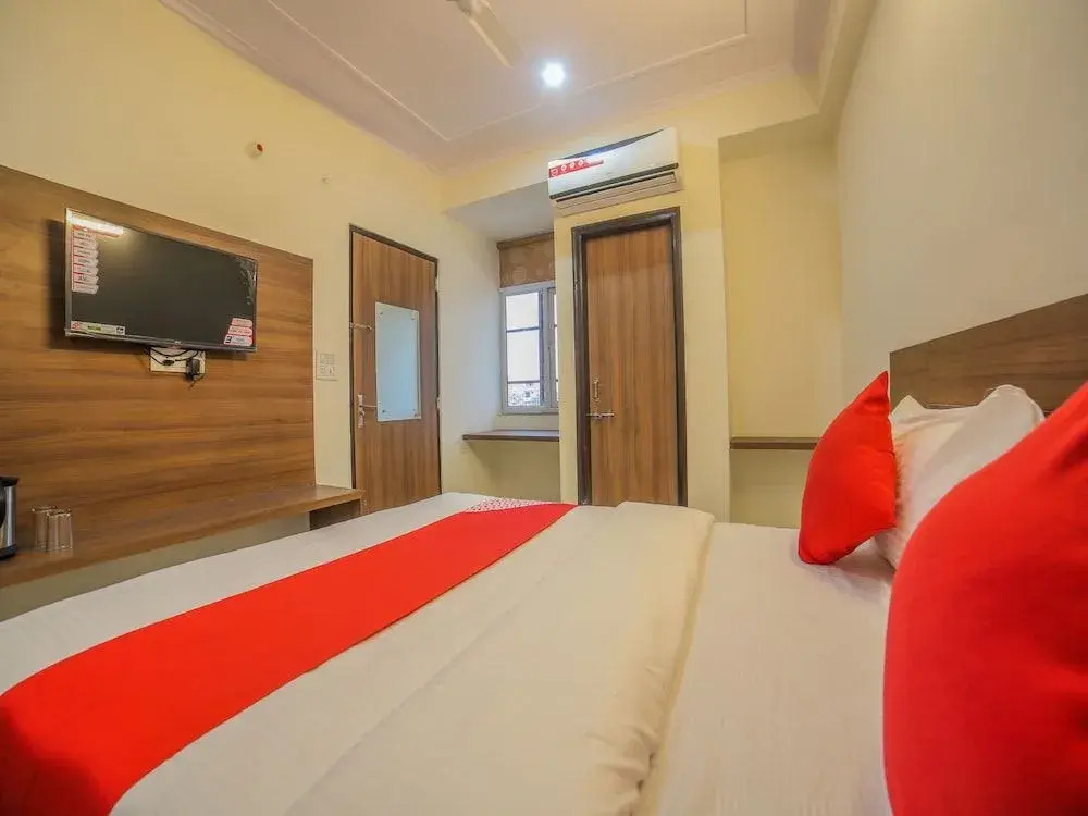 OYO 24565 Hotel Morgan