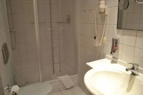 Hotel garni SEESCHLÖSSCHEN