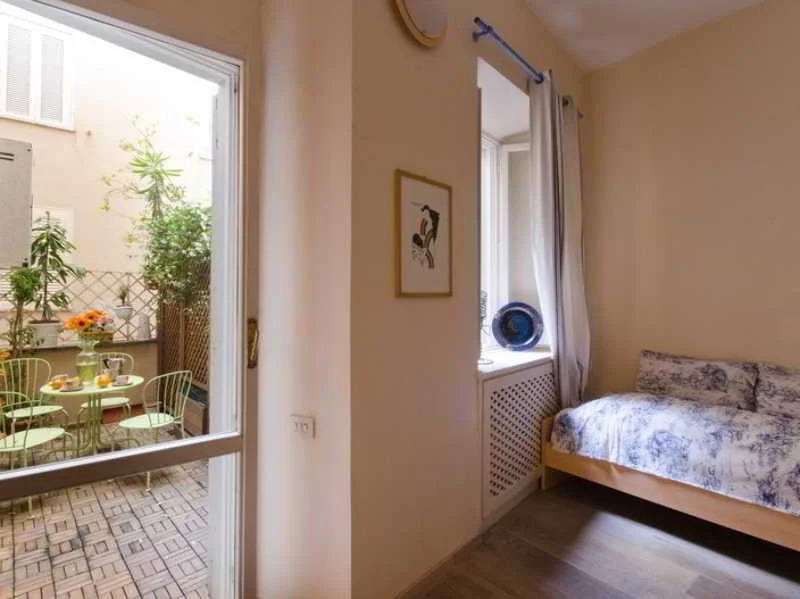 Imperial Fora Spacious Apartment