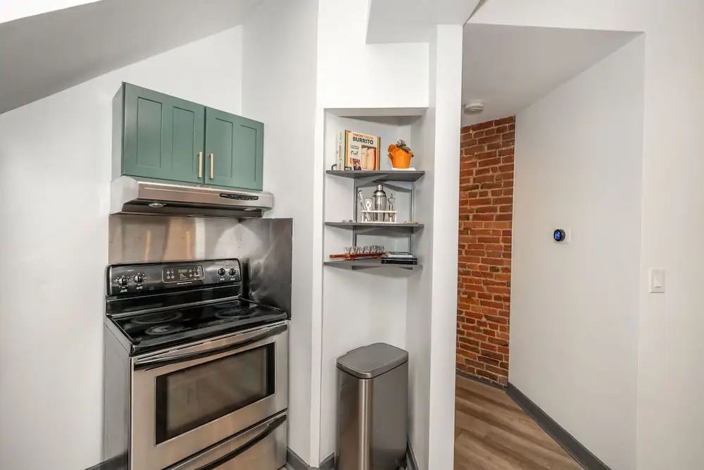 Mansfield Modern Oasis