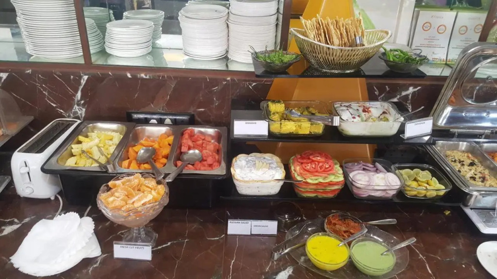 Super Inn Armoise Hotel - Navrangpura, Ahmedabad