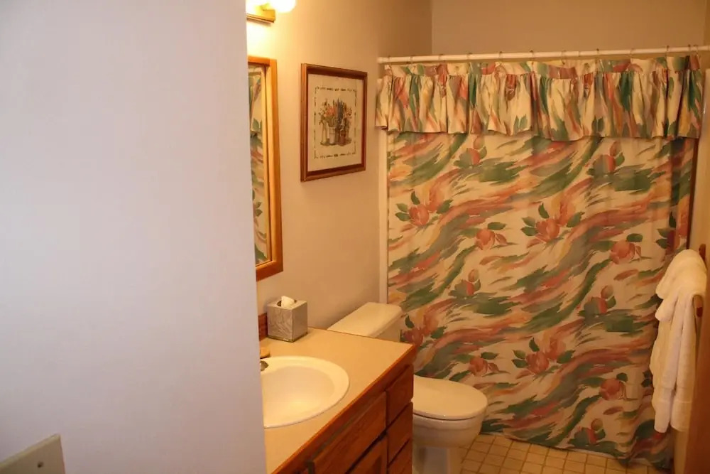 Fairway Village 32