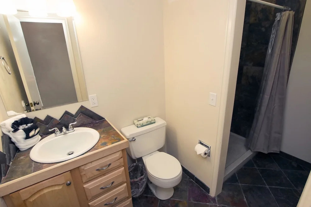 Fawn Valley Inn: 304