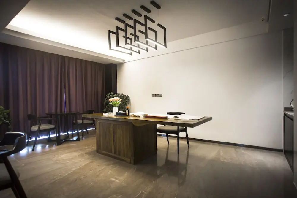 Niuguanjia Modern Hotel
