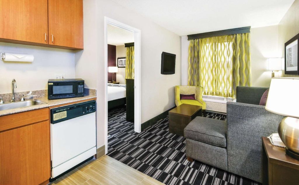 La Quinta Inn & Suites by Wyndham Houston North-Spring