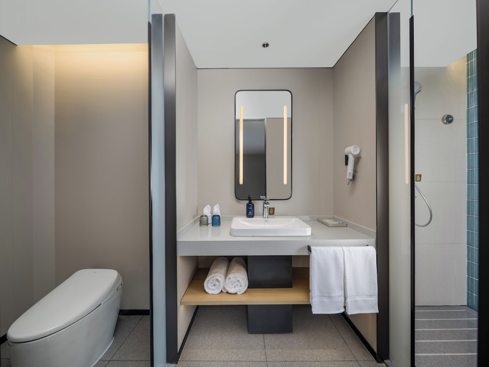 Holiday Inn Express Luoyang Nanchang Road by IHG