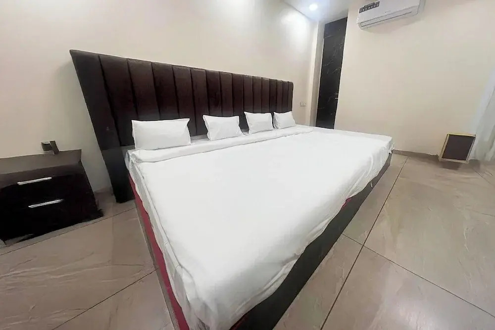 The Byke Express - Mahakal Residency Pan India Pure Veg Hotel Chain
