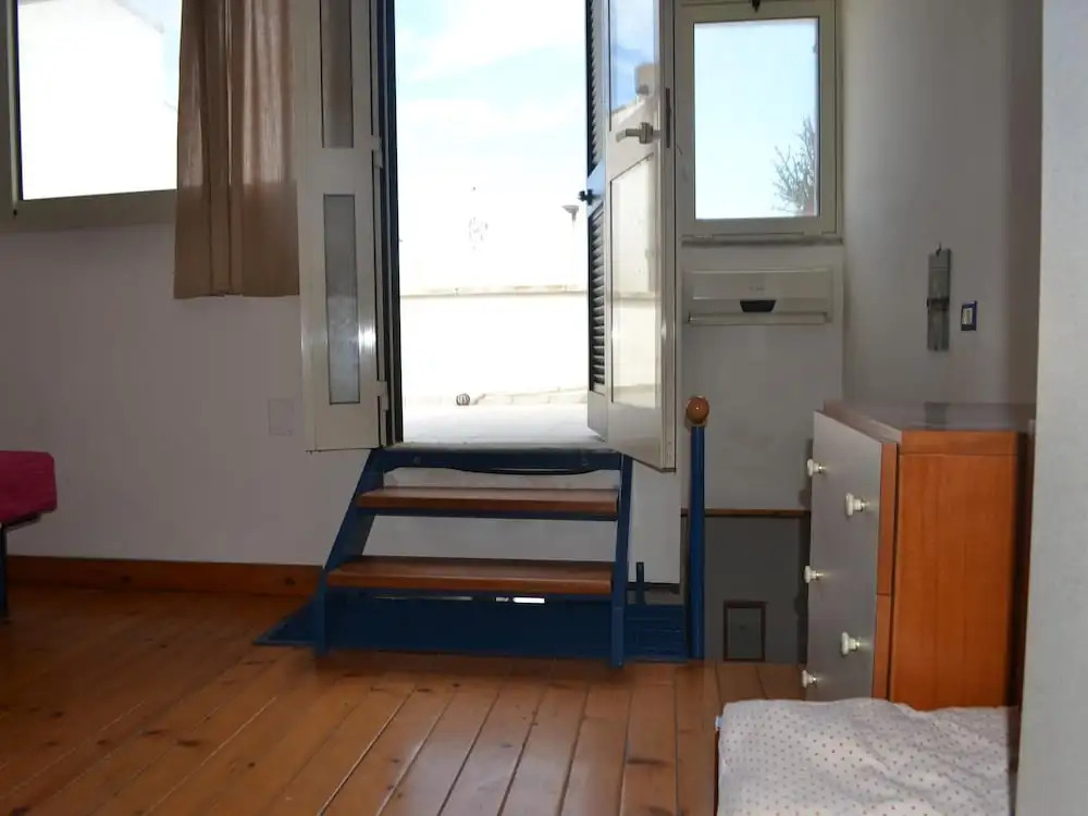 Apartment Directly On The Beach With Air Conditioning And Terrace, Pets Allowed