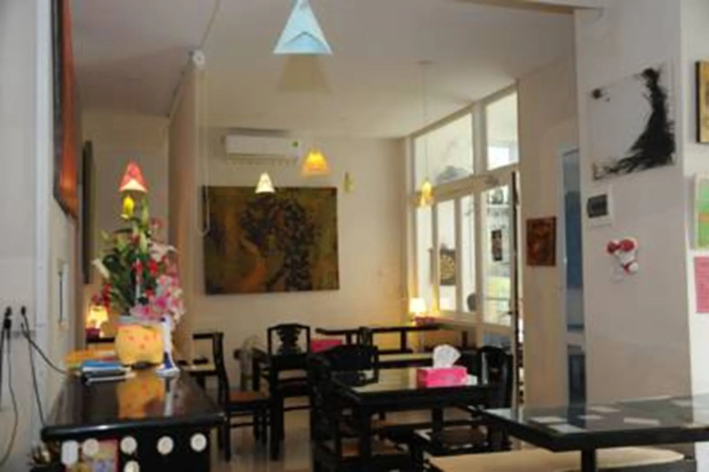 Hue Nino Hotel