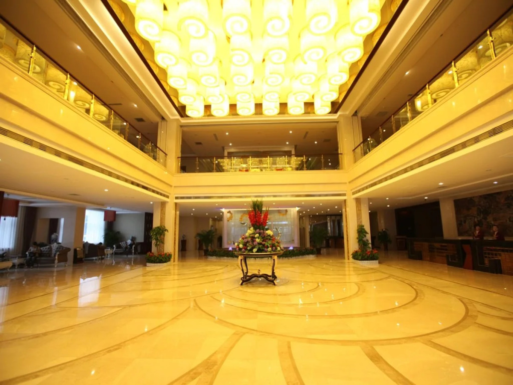 Taishan Royal Hotel