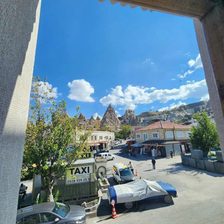 Noahs Ark Cave Hotel