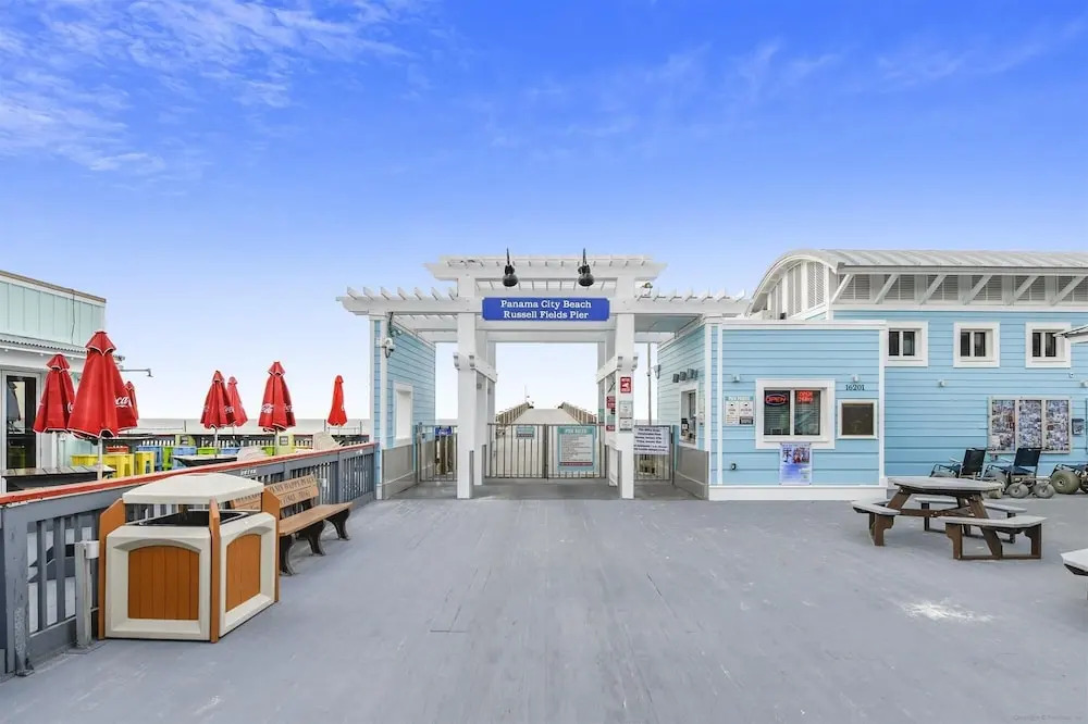 Shores of Panama 1804 - 2 Bedroom + Bunkroom . Updated! Free Fun. 2 Condo by RedAwning