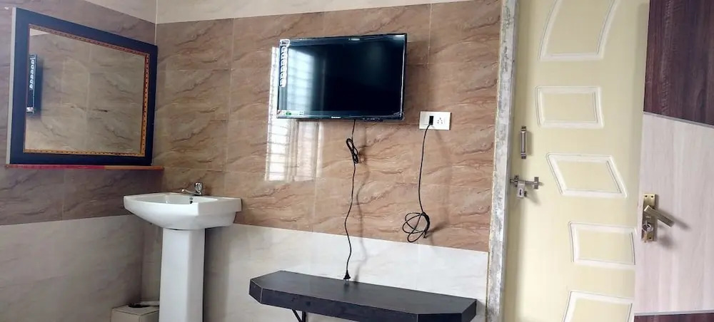 Sree Guru Sannidhi A Budget Luxury Lodge