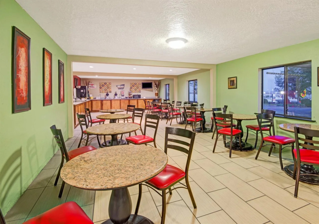 Travelodge Midtown