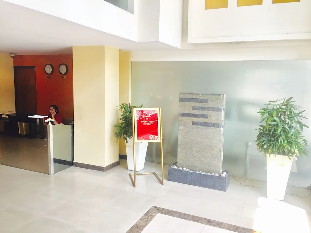 Tavisha Hotel