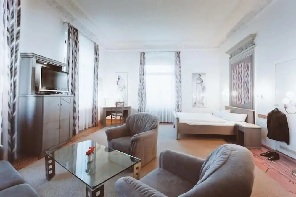 Hotel Villa Noel am Hauptbahnhof