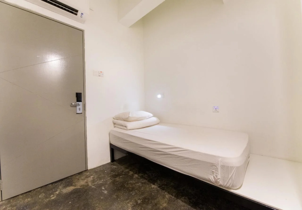 Comfort Cabin