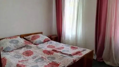 Nino Hostel