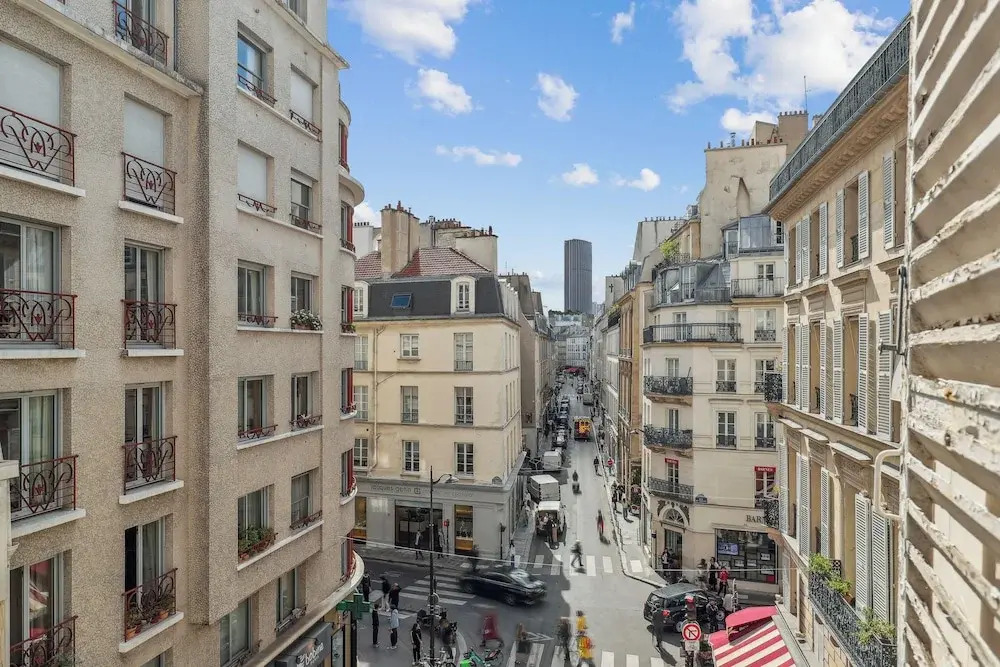 Chic 1BR Near Louvre & Musee d Orsay